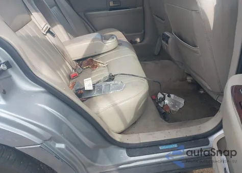 2006 Lincoln Town Car Signature from USA, damaged, VIN 1LNHM81W06Y642488